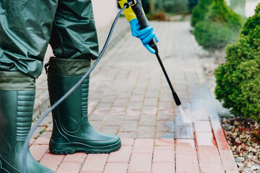 Commercial Pressure Washing